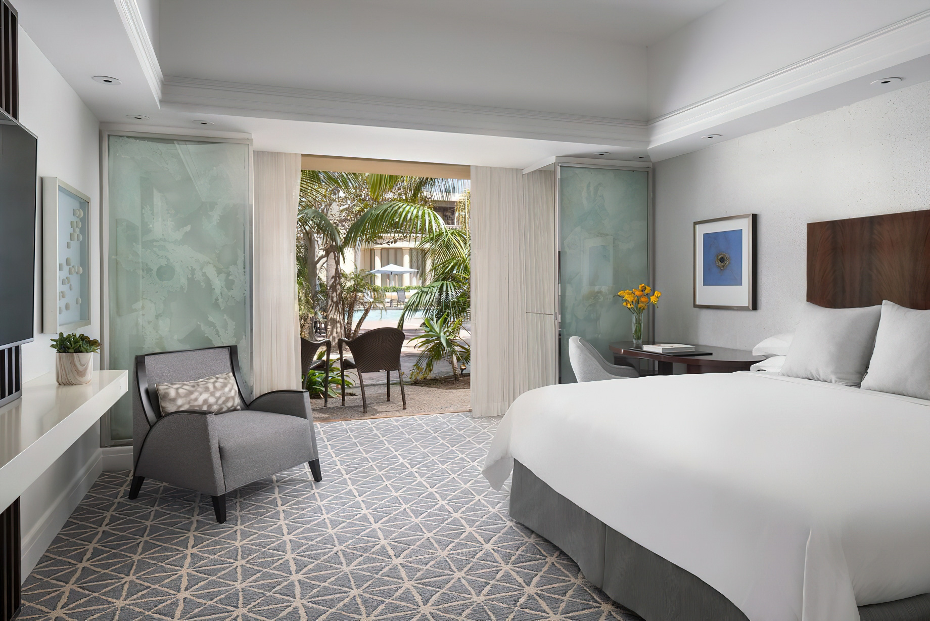 The Ritz-Carlton, Laguna Niguel Resort – Dana Point, CA, USA – Garden Pool View Room