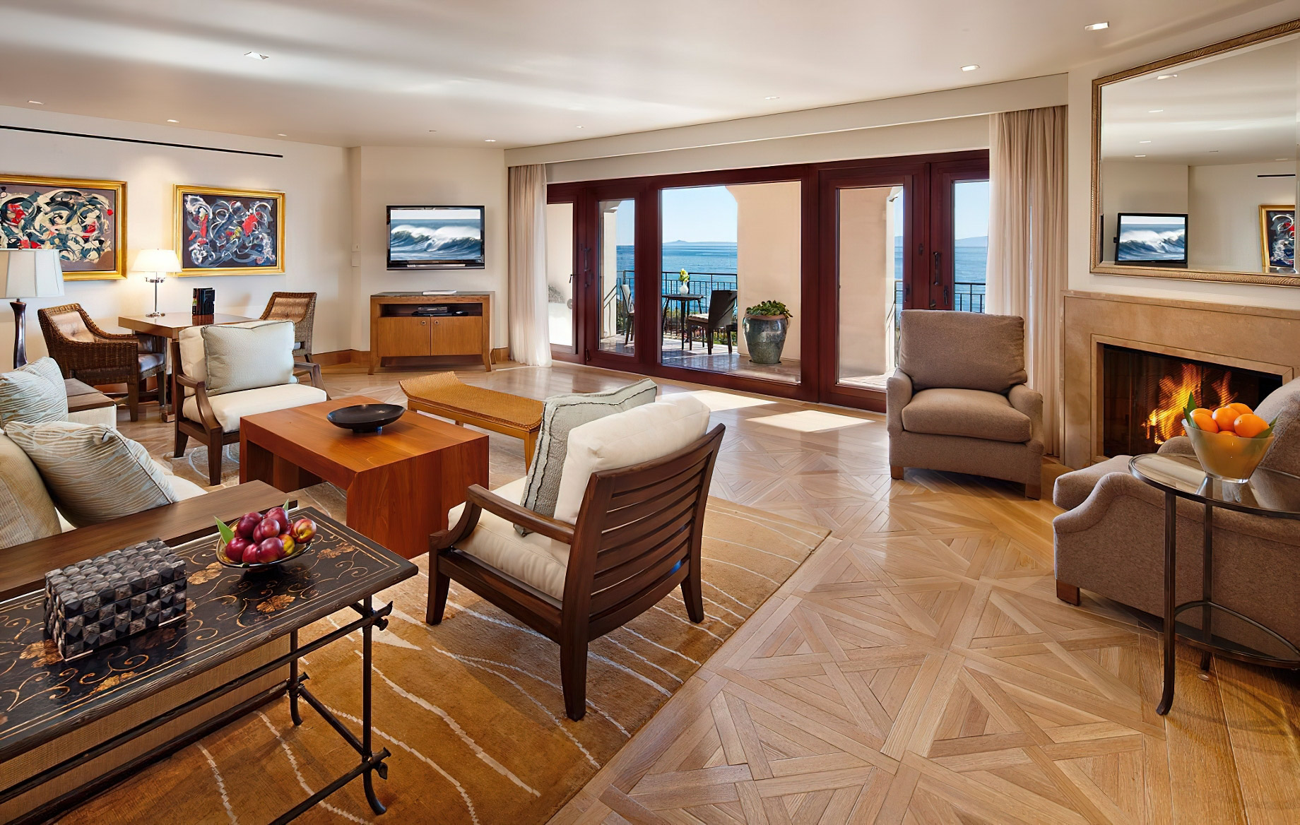 The Ritz-Carlton Bacara, Santa Barbara Resort – Santa Barbara, CA, USA – Ritz-Carlton Suite Living Area
