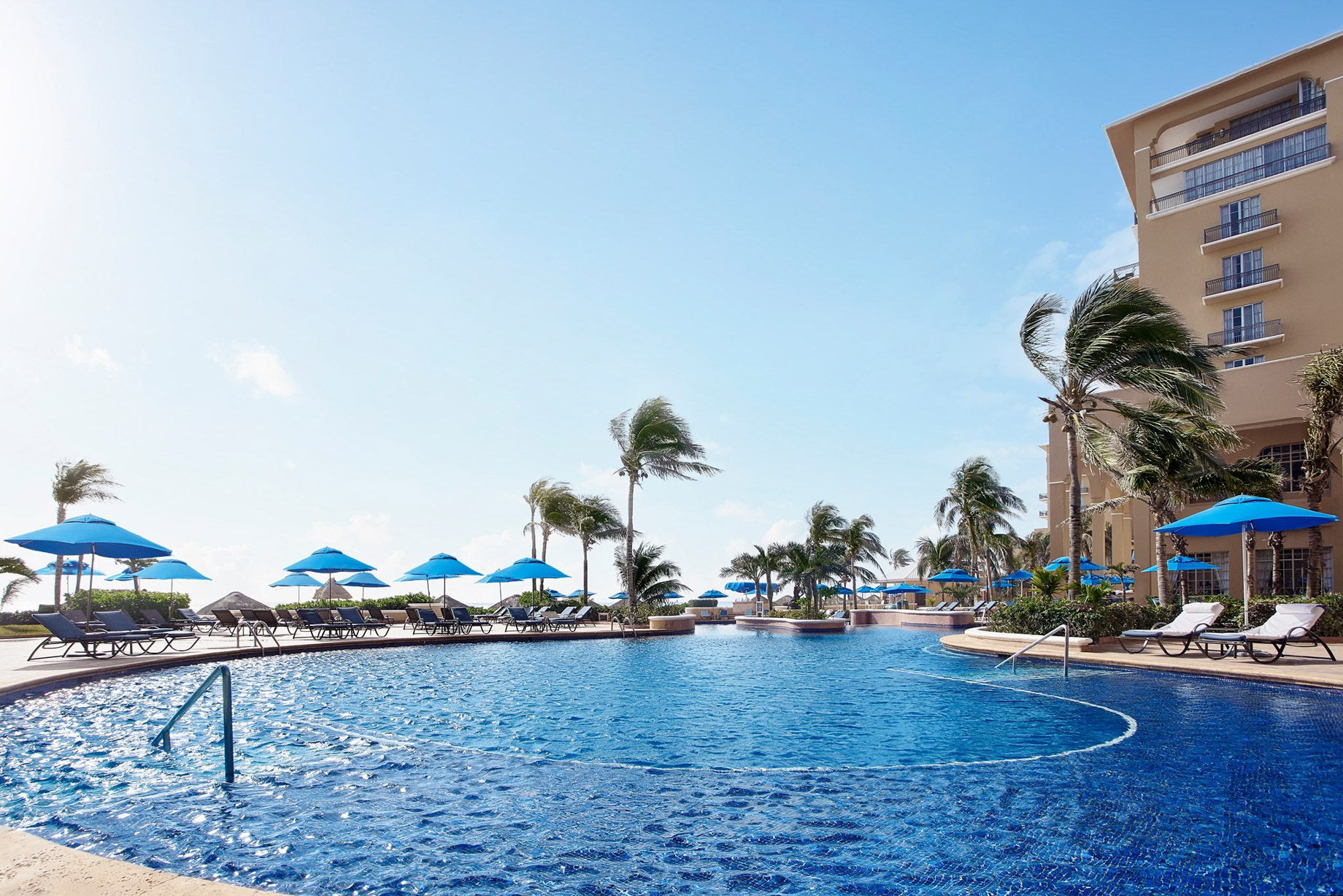 The Ritz-Carlton, Cancun Resort – Cancun, Mexico – Exterior Pool Deck