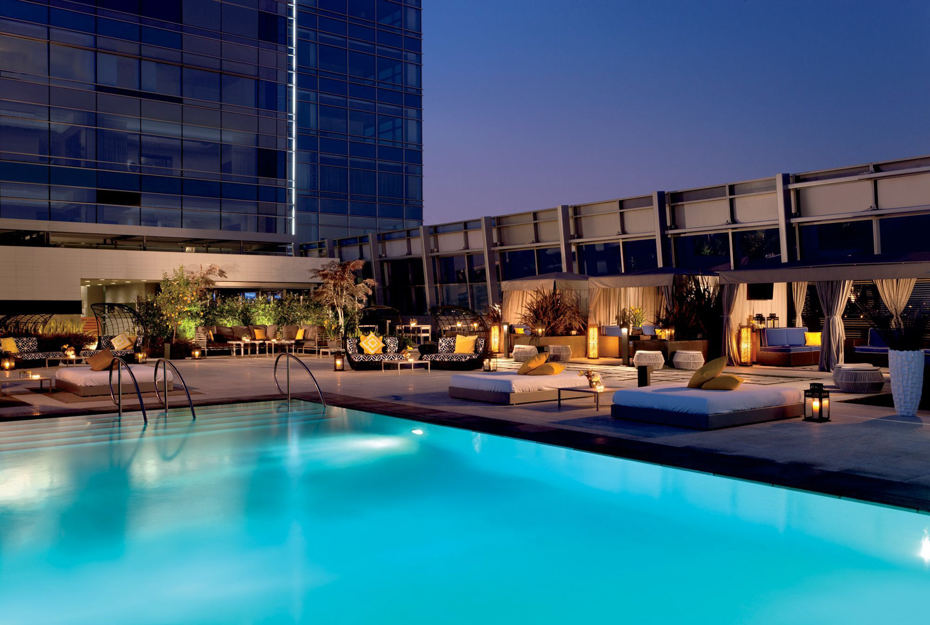 The Ritz-Carlton, Los Angeles L.A. Live Hotel - Los Angeles, CA, USA - Outdoor Pool Deck