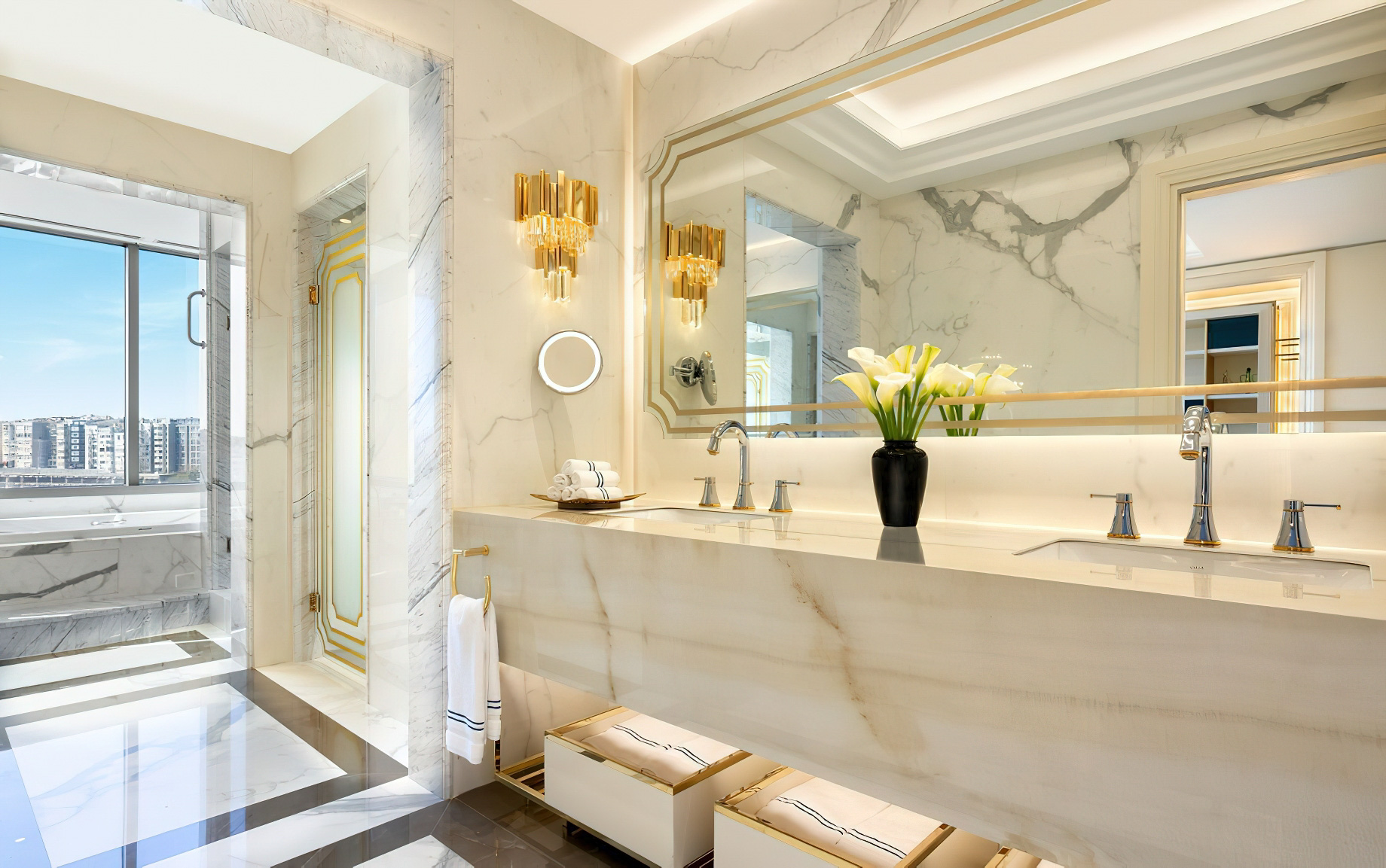 The Ritz-Carlton, Istanbul Hotel – Istanbul, Turkey – The Ritz-Carlton Suite Bathroom