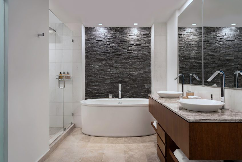 The Ritz-Carlton, Turks & Caicos Resort - Providenciales, Turks and Caicos Islands - Junior Suite Oceanfront Bathroom
