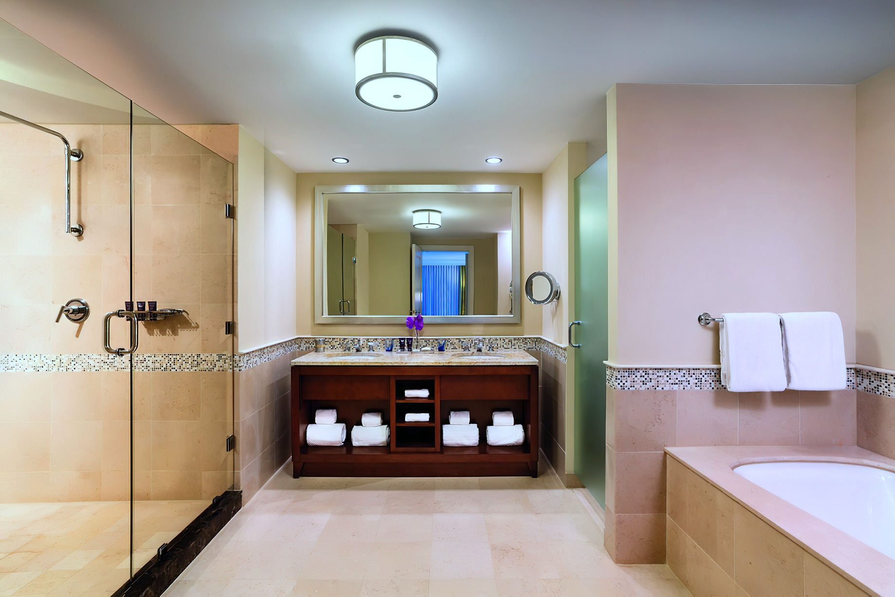 The Ritz-Carlton, Aruba Resort – Palm Beach, Aruba – Executive Suite Bathroom