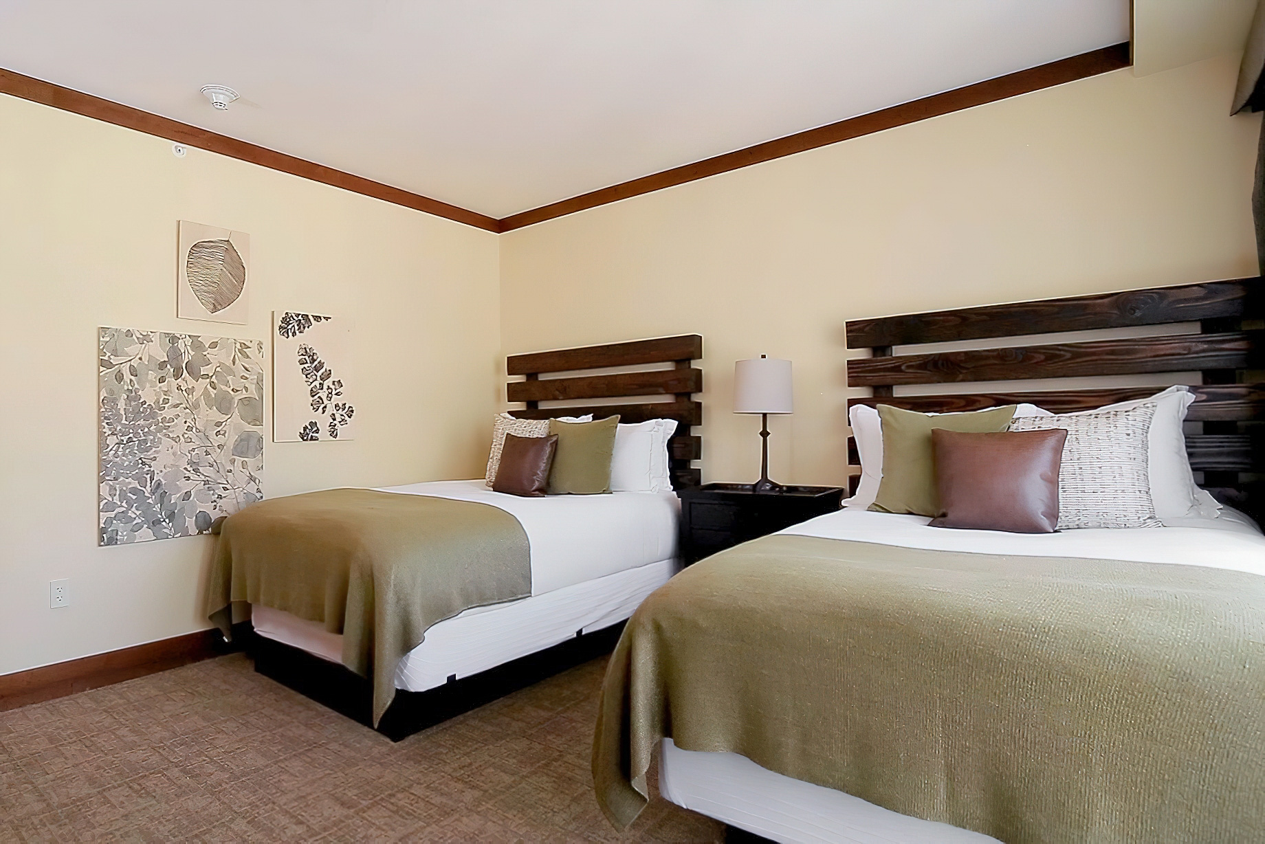 The Ritz-Carlton, Lake Tahoe Resort – Truckee, CA, USA – Two Bedroom Slopeside Double Beds