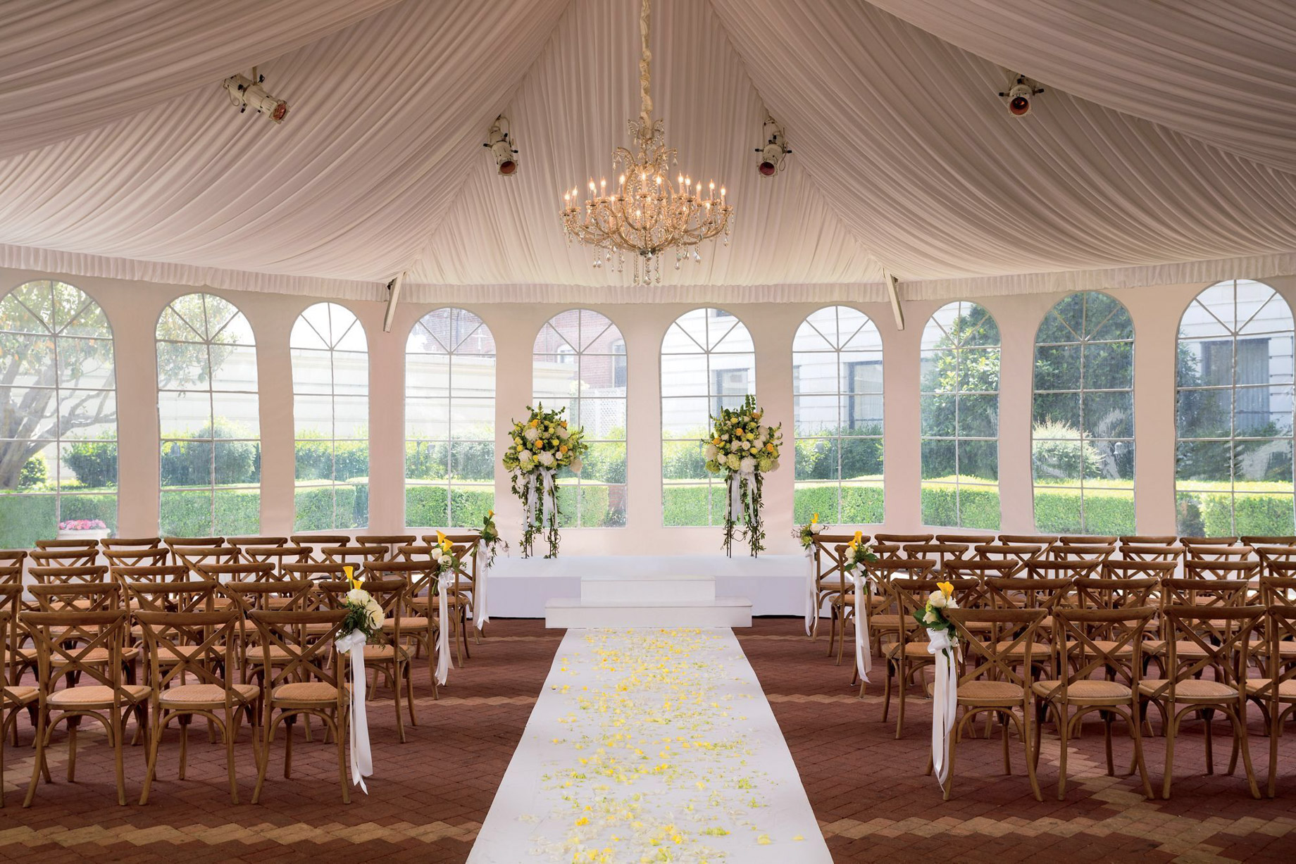 The Ritz-Carlton, San Francisco Hotel – San Francisco, CA, USA – Wedding Outdoor Venue