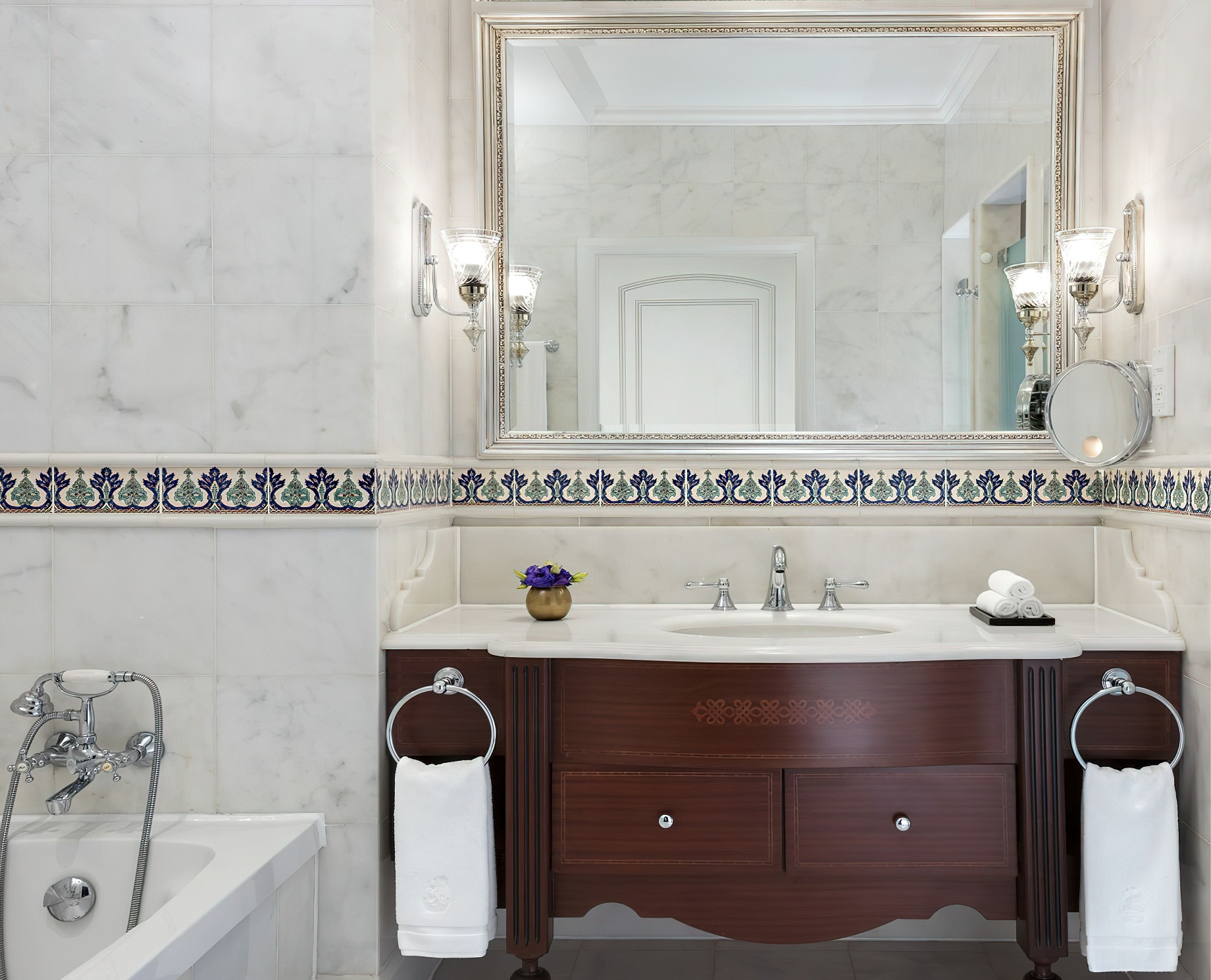 The Ritz-Carlton, Istanbul Hotel - Istanbul, Turkey - Park View Balcony Room Bathroom