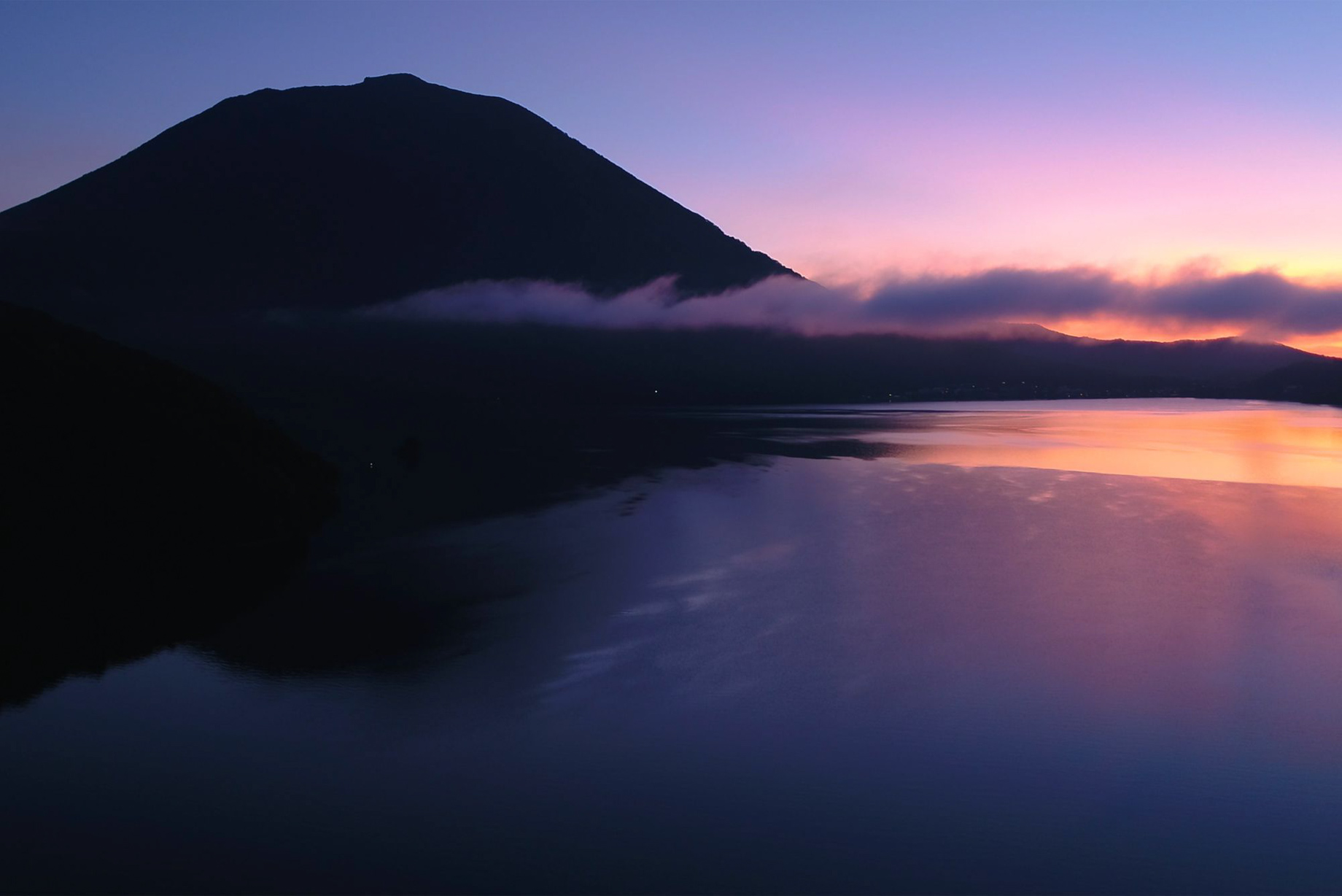 The Ritz-Carlton, Nikko Hotel - Nikko Tochigi, Japan - Lake View Night