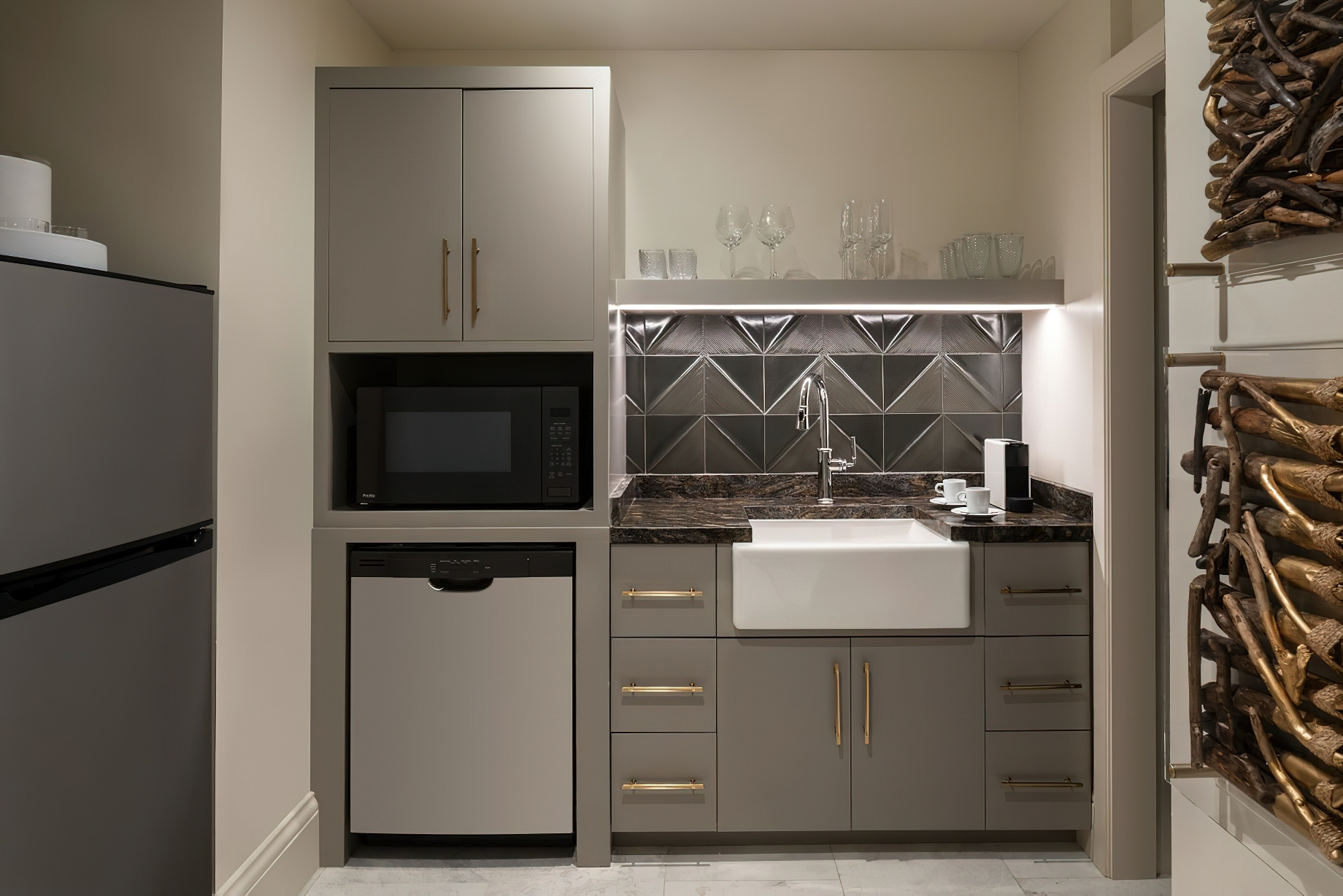 063 – The Ritz-Carlton, St. Thomas Resort – St. Thomas, U.S. Virgin Islands – Three Bedroom Presidential Suite Kitchen