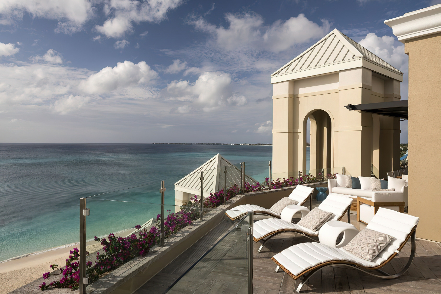 The Ritz-Carlton, Grand Cayman Resort – Seven Mile Beach, Cayman Islands – Grand Cayman Penthouse Ocean View Deck