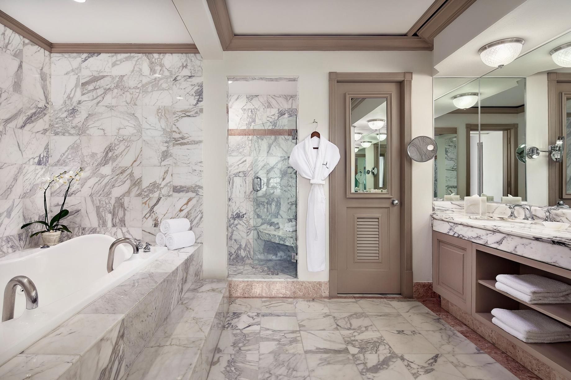 The Ritz-Carlton, Cancun Resort - Cancun, Mexico - Guest Suite Bathroom