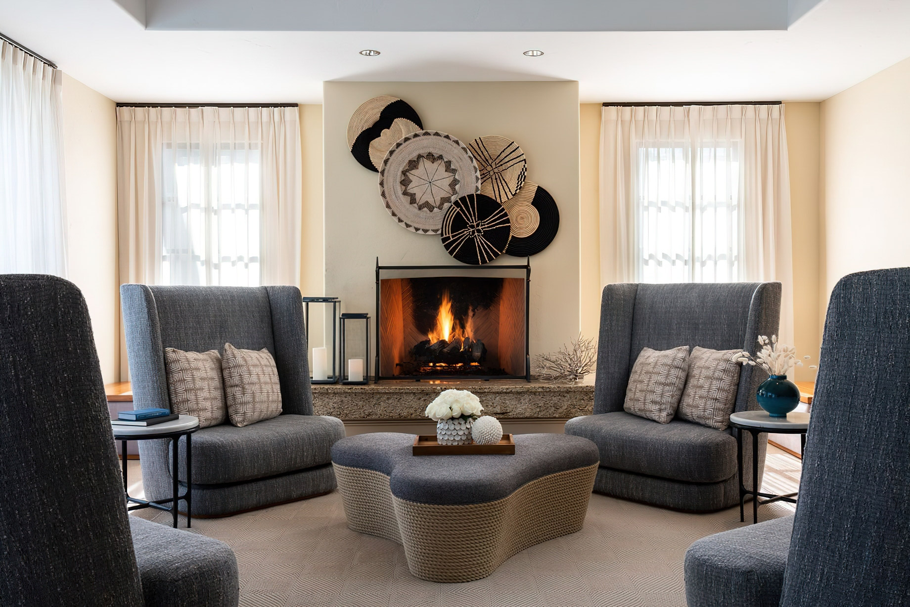 The Ritz-Carlton Bacara, Santa Barbara Resort - Santa Barbara, CA, USA - Spa Lounge