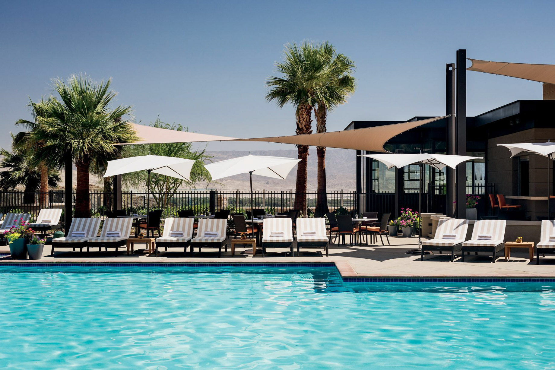 The Ritz-Carlton, Rancho Mirage Resort – Rancho Mirage, CA, USA – Outdoor Air Pool and Bar