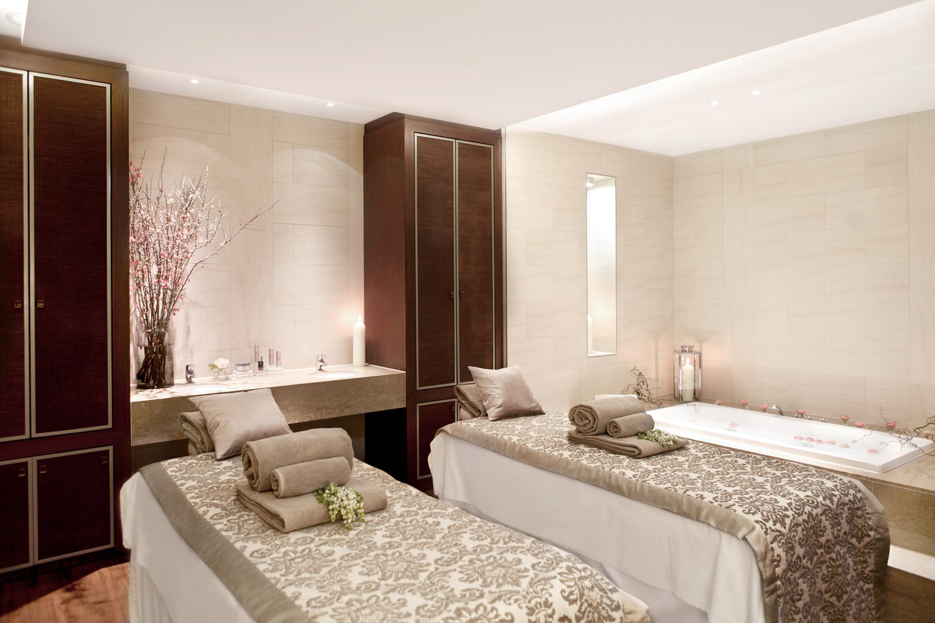 The Ritz-Carlton, Vienna Hotel – Vienna, Austria – Spa Treatment Room