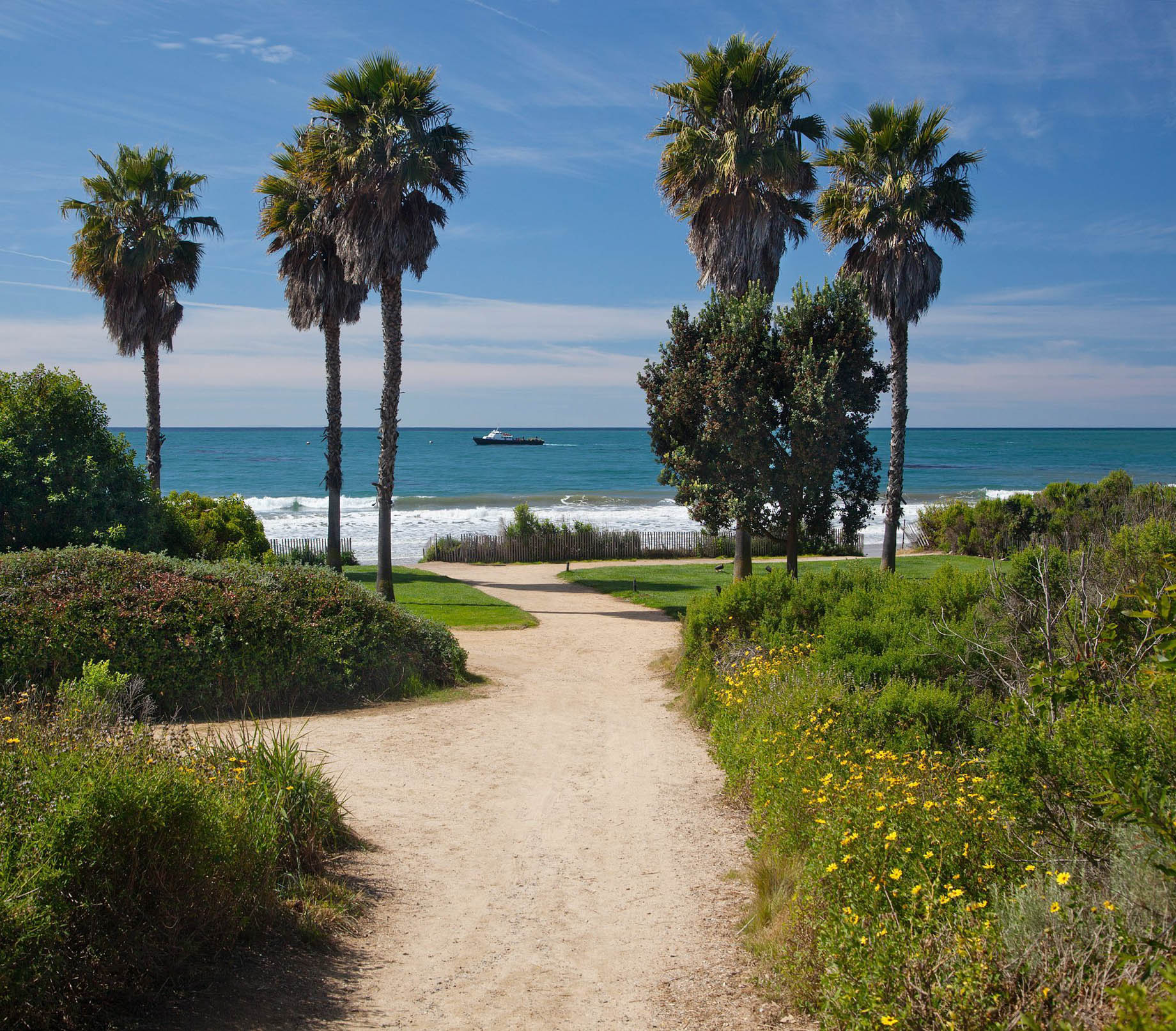 The Ritz-Carlton Bacara, Santa Barbara Resort – Santa Barbara, CA, USA – Bacara Beach Trail