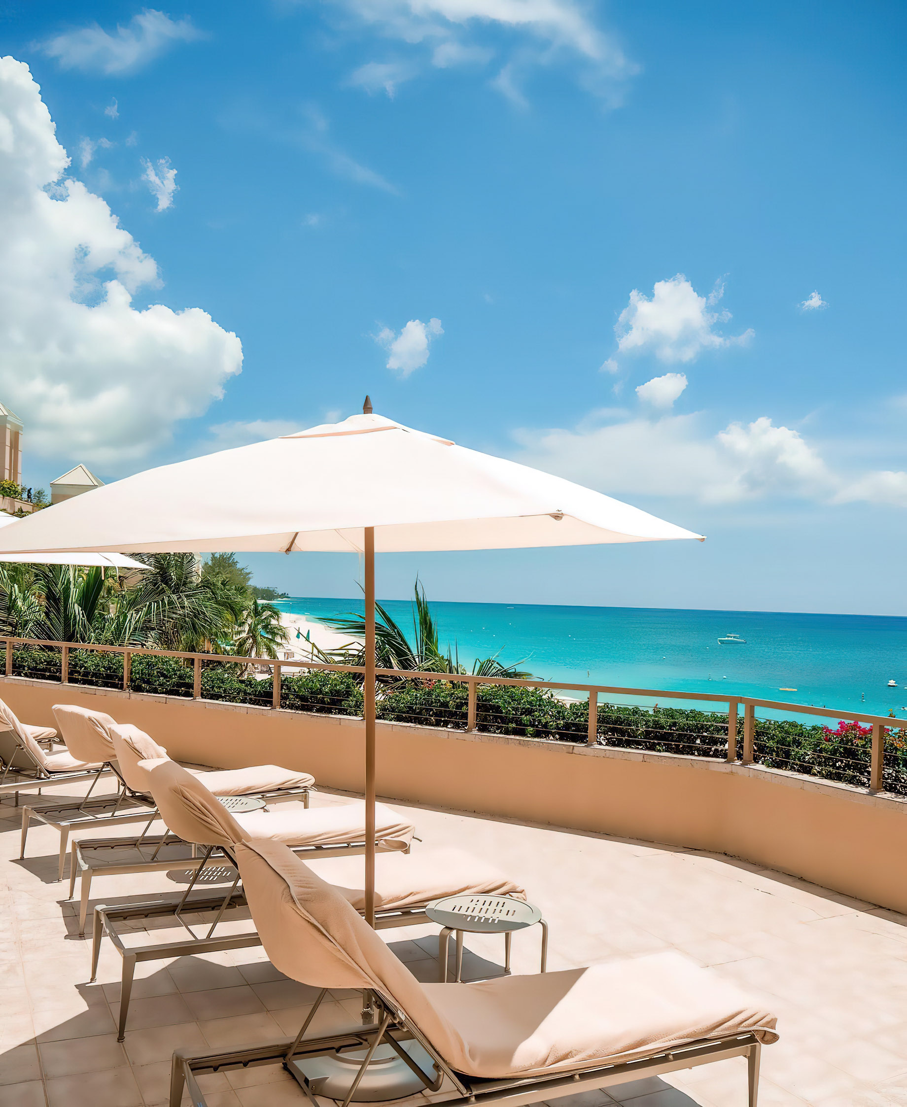 The Ritz-Carlton, Grand Cayman Resort - Seven Mile Beach, Cayman Islands - Ocean View Patio