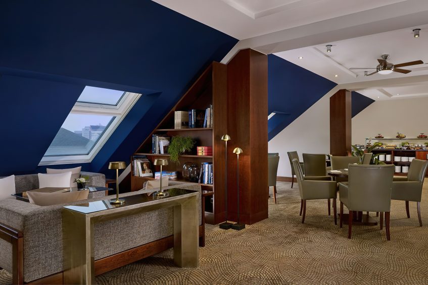 The Ritz-Carlton, Vienna Hotel - Vienna, Austria - Club Lounge Sitting Area