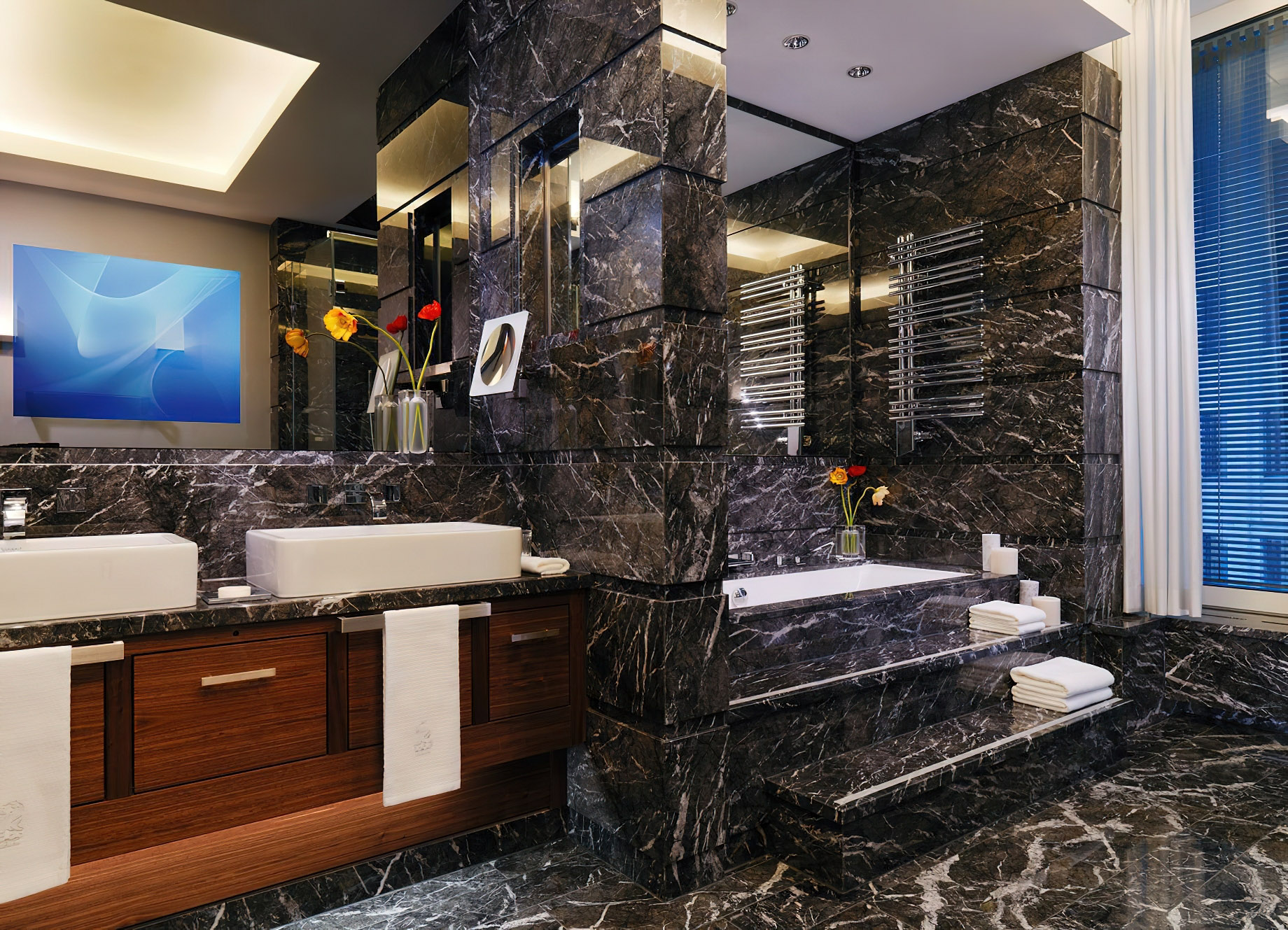 The Ritz-Carlton, Berlin Hotel - Berlin, Germany - The Ritz-Carlton Penthouse Bathroom