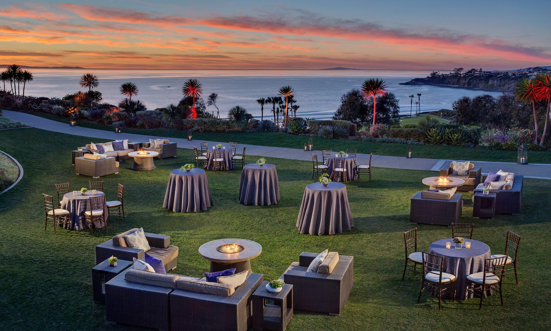 The Ritz-Carlton, Laguna Niguel Resort - Dana Point, CA, USA - Outdoor Lounge Sunset