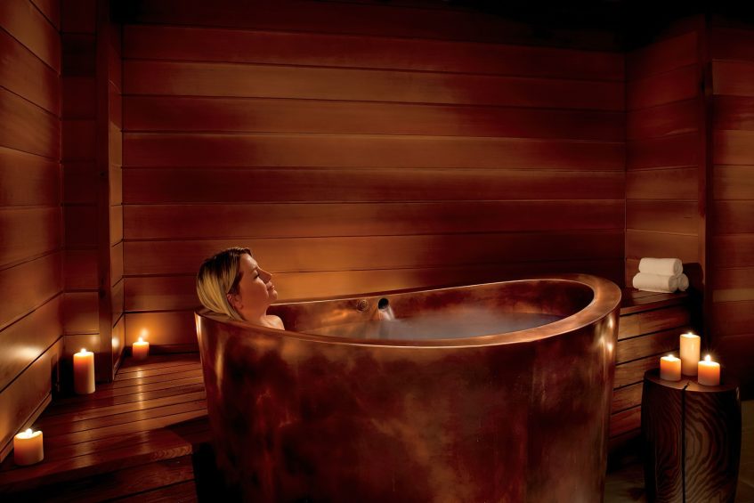 The Ritz-Carlton, Lake Tahoe Resort - Truckee, CA, USA - Spa Relaxation Tub