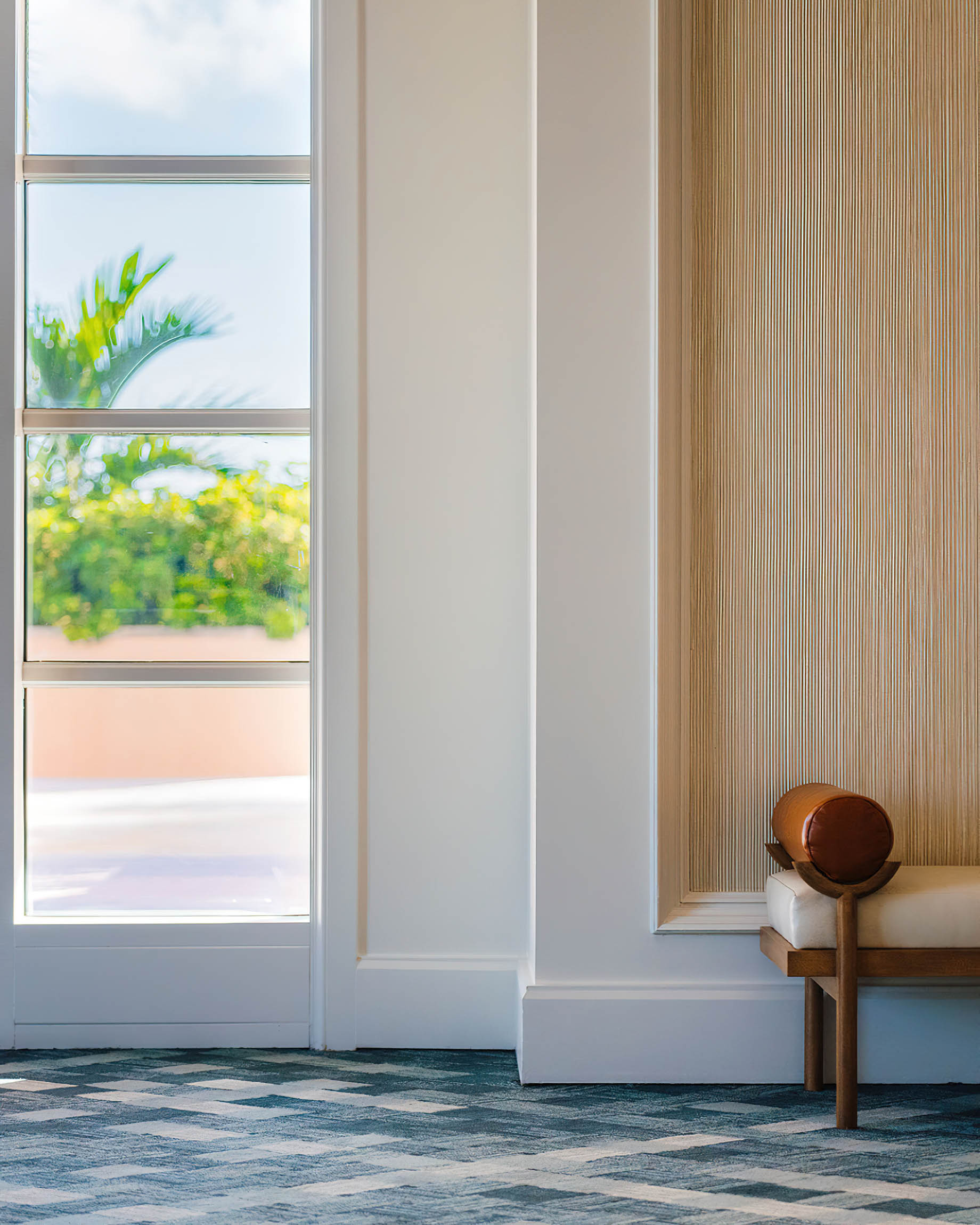 The Ritz-Carlton, Grand Cayman Resort – Seven Mile Beach, Cayman Islands – Interior Decor