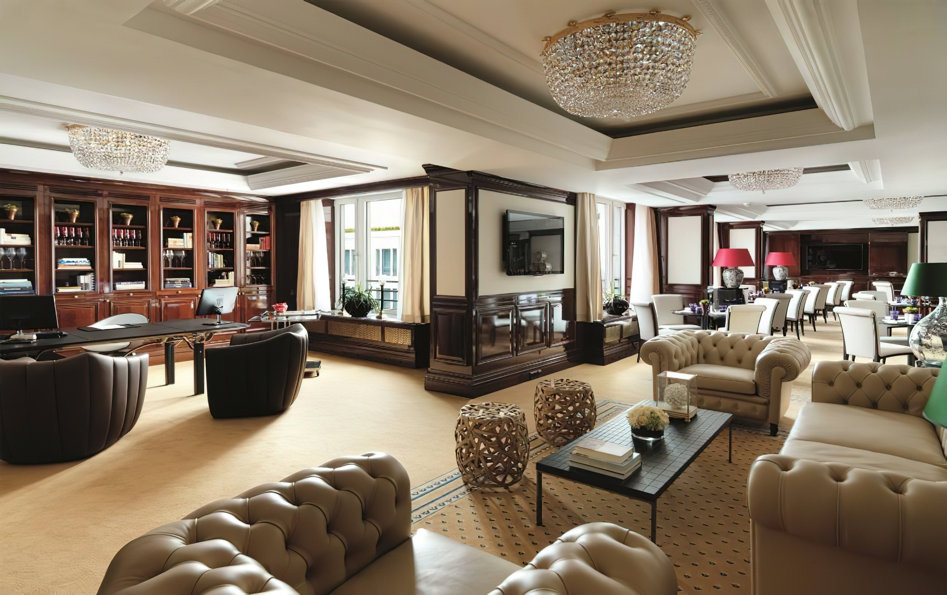 The Ritz-Carlton, Berlin Hotel – Berlin, Germany – Club Lounge Interior