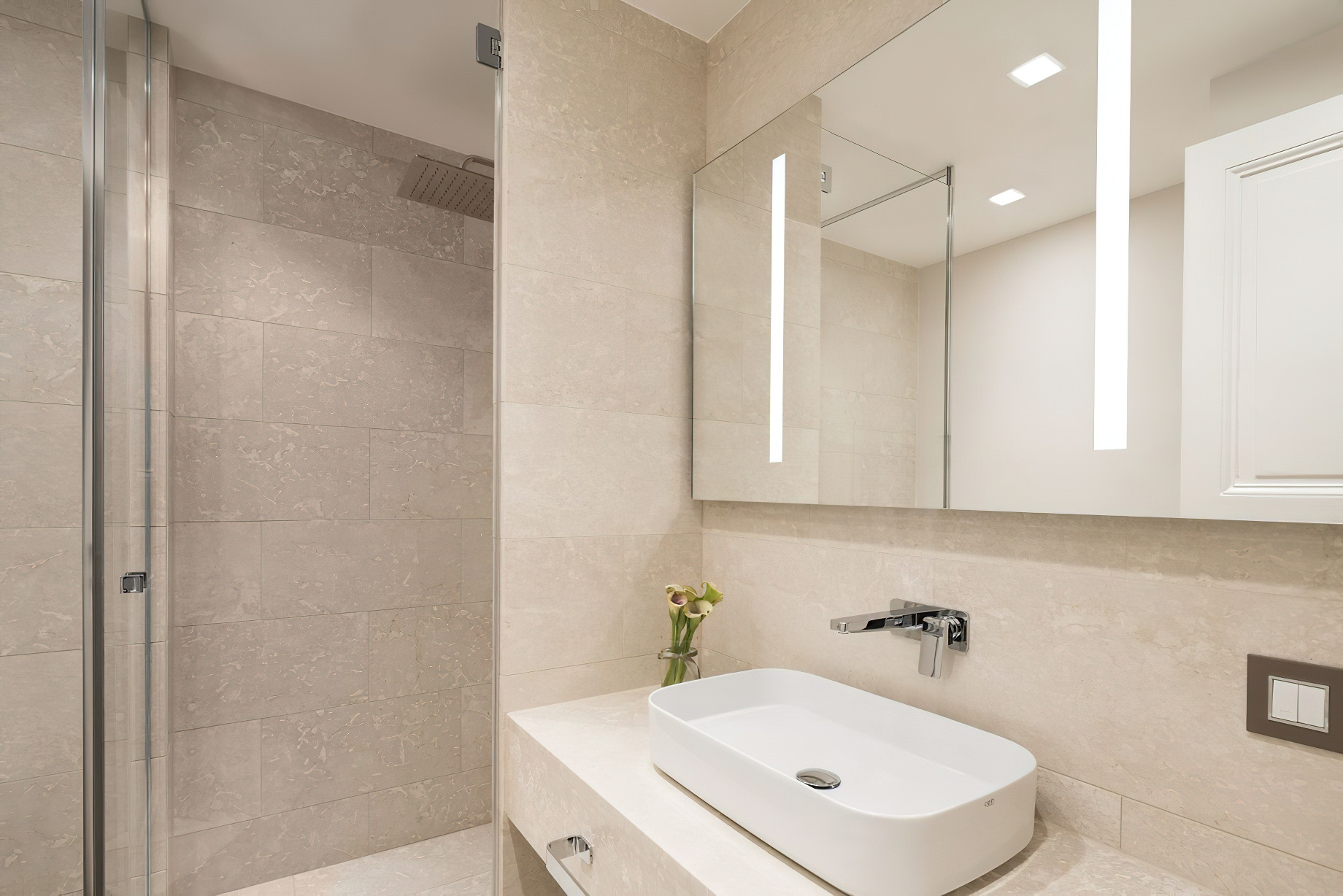 The Ritz-Carlton Hotel de la Paix, Geneva – Geneva, Switzerland – Classic Garden View Room Bathroom