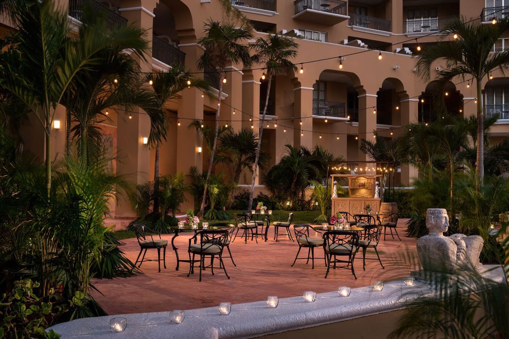 The Ritz-Carlton, Cancun Resort - Cancun, Mexico - Patio Dining