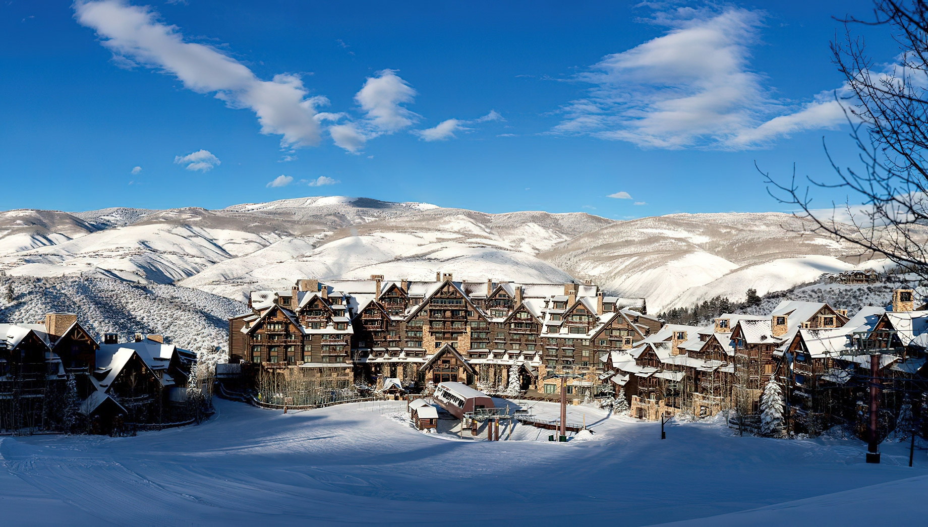 The Ritz-Carlton, Bachelor Gulch Resort – Avon, CO, USA – Exterior Mountain View Winter