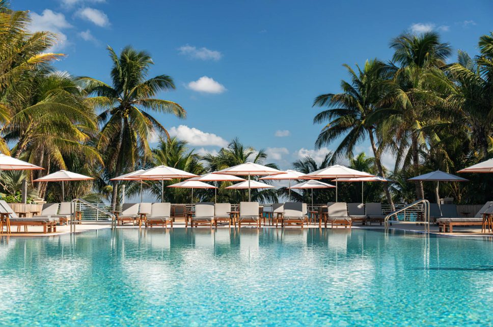 The Ritz-Carlton, South Beach Hotel - Miami Beach, FL, USA - Exterior Pool Deck