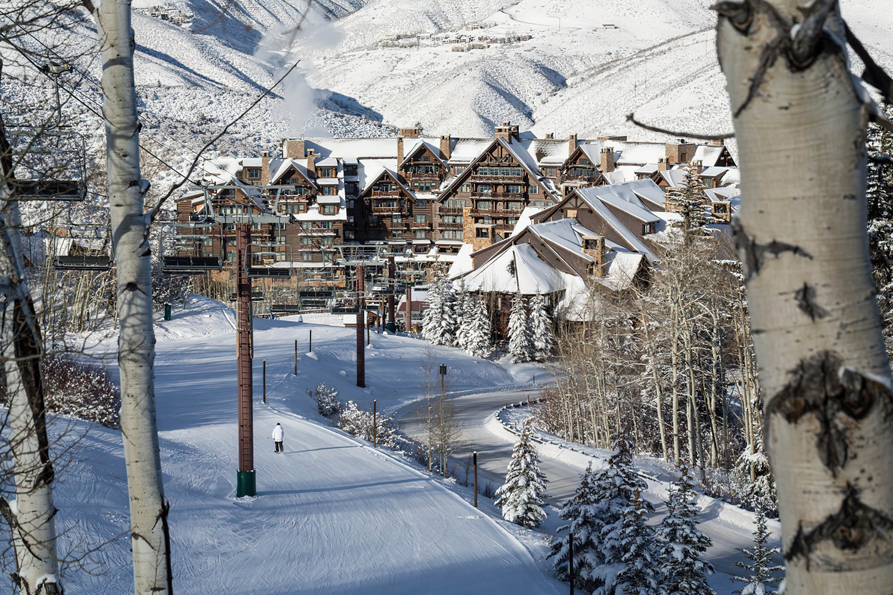 The Ritz-Carlton, Bachelor Gulch Resort - Avon, CO, USA - Resort Ski Run