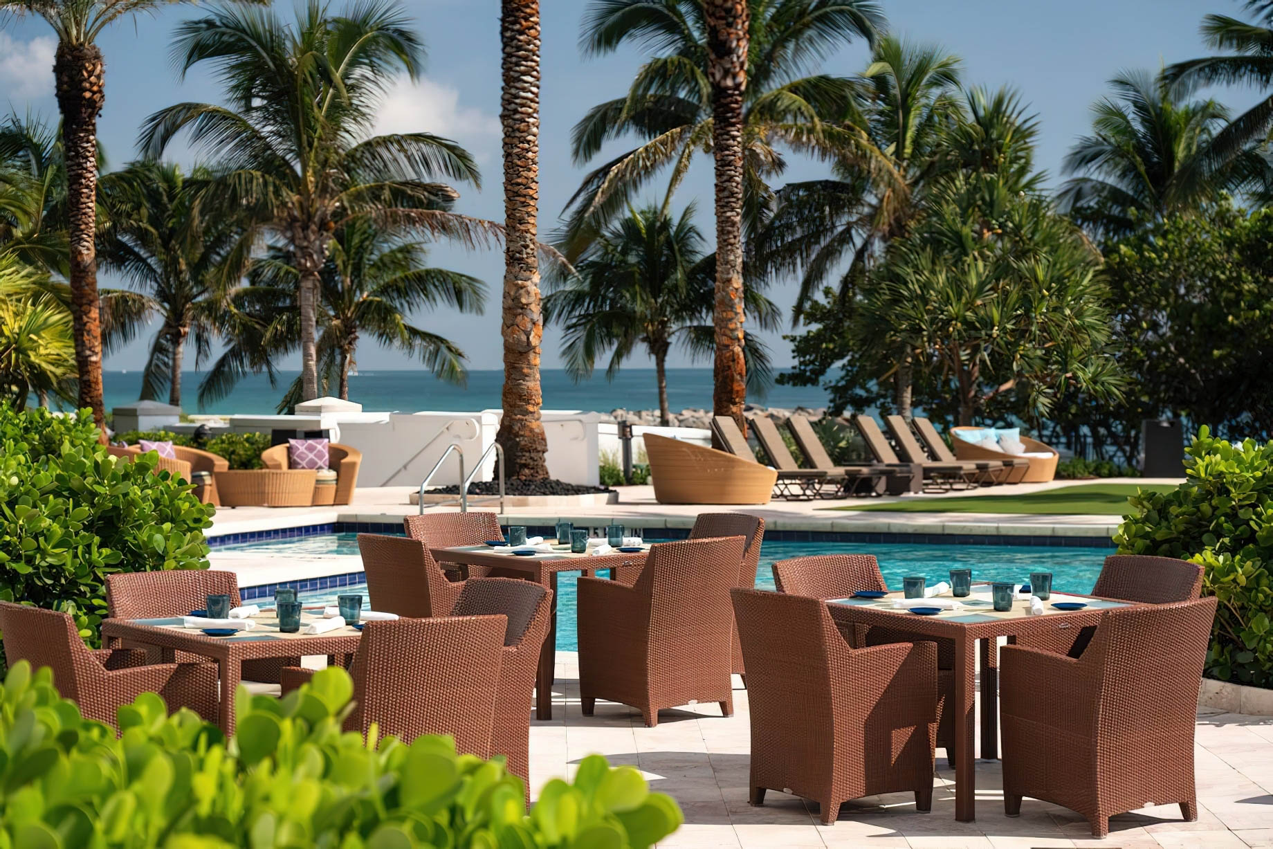 The Ritz-Carlton Bal Harbour, Miami Resort – Bal Harbour, FL, USA – Waters Edge Poolside Dining