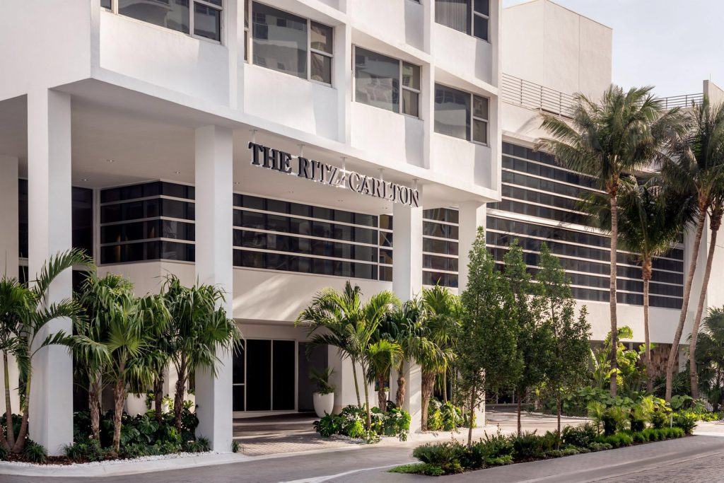 The Ritz-Carlton, South Beach Hotel - Miami Beach, FL, USA - Hotel Entrance