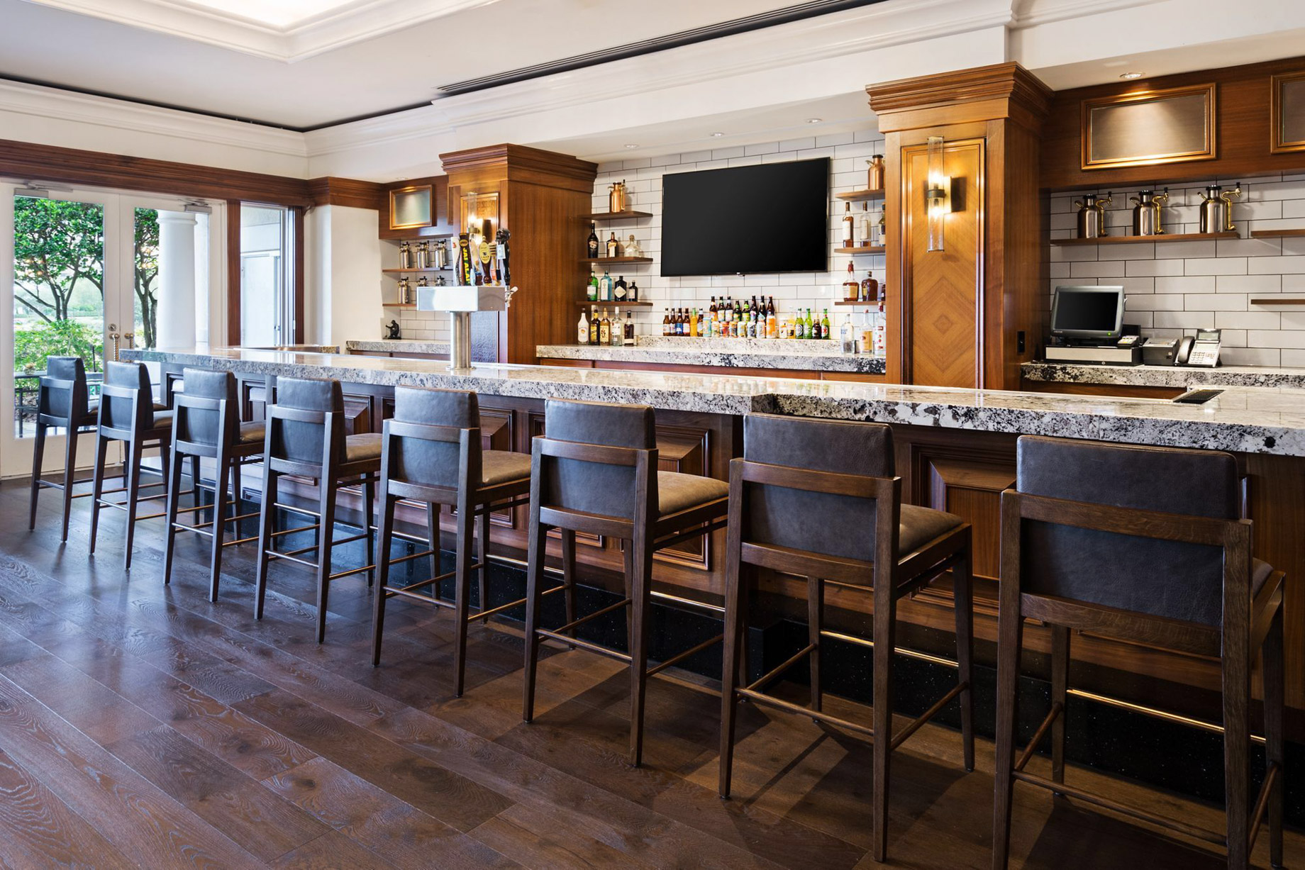 The Ritz-Carlton Orlando, Grande Lakes Resort – Orlando, FL, USA – Fairways Pub Bar