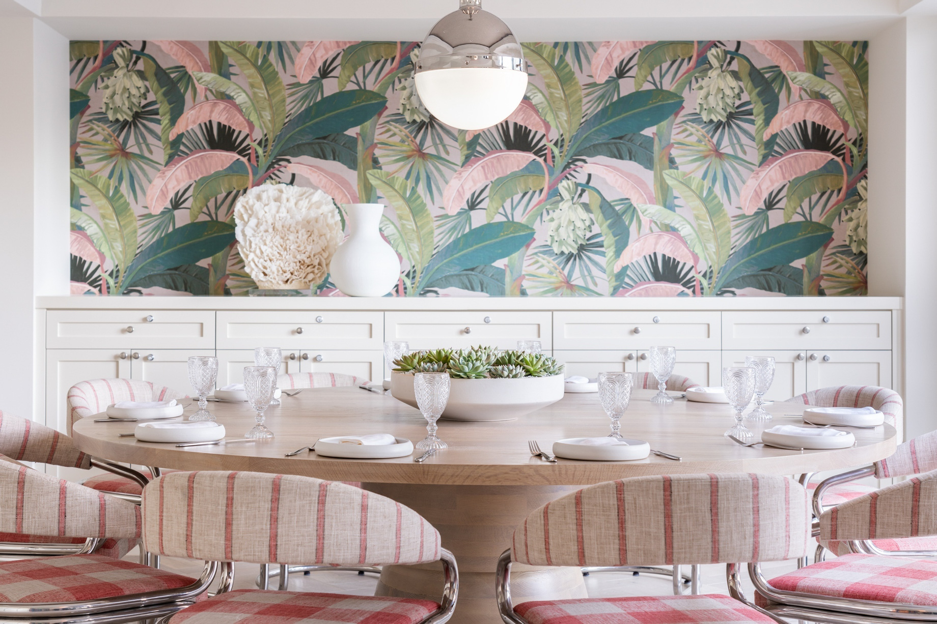 The Ritz-Carlton, South Beach Hotel – Miami Beach, FL, USA – Restaurant