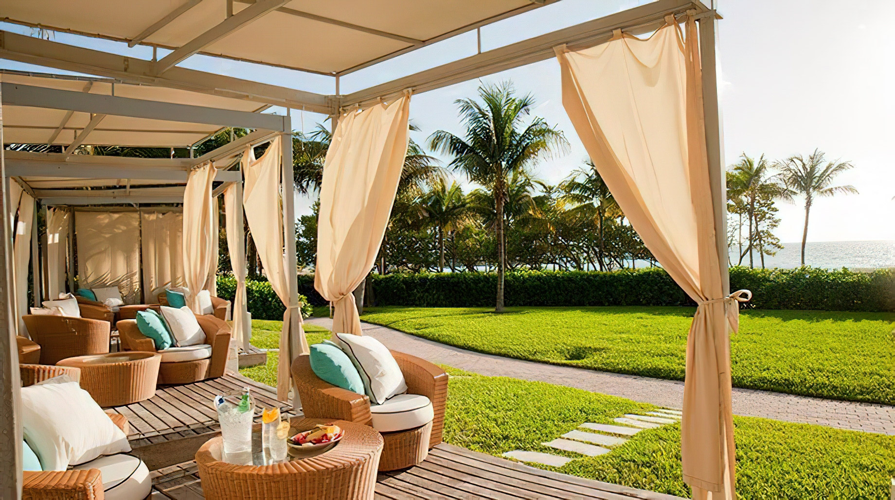 The Ritz-Carlton Bal Harbour, Miami Resort – Bal Harbour, FL, USA – Private Cabana