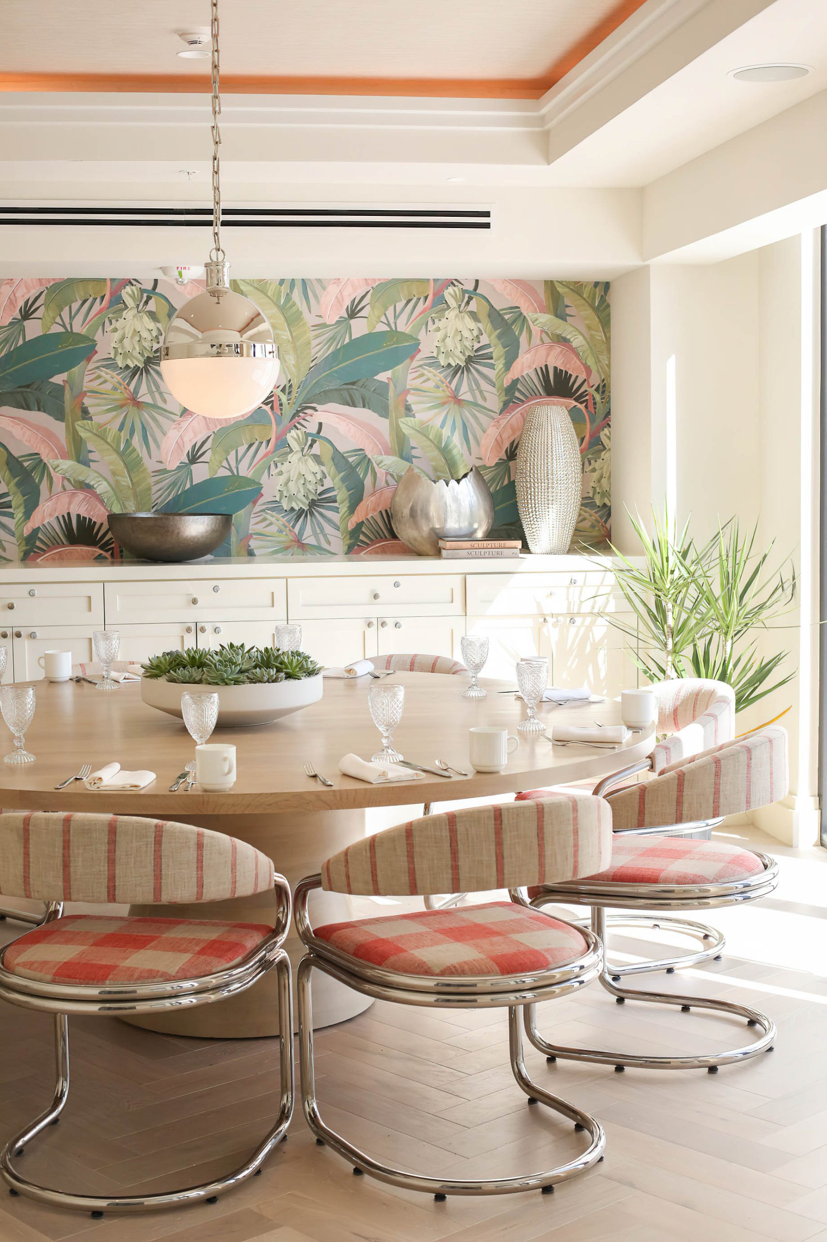 The Ritz-Carlton, South Beach Hotel - Miami Beach, FL, USA - Restaurant