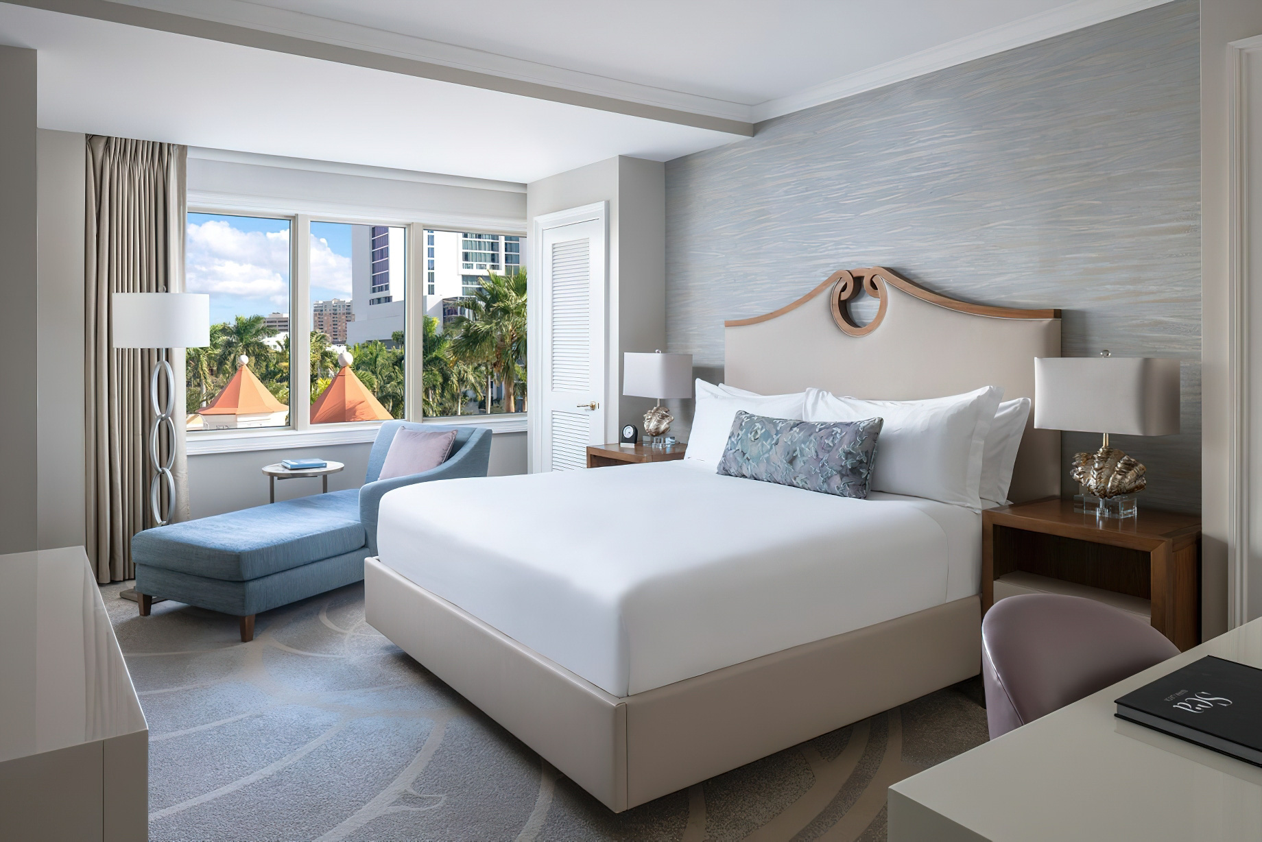 The Ritz-Carlton, Sarasota Hotel - Sarasota, FL, USA - Standard View Suite