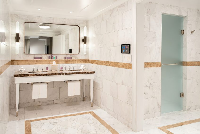 The Ritz-Carlton Orlando, Grande Lakes Resort - Orlando, FL, USA - Royal Suite Bathroom Interior