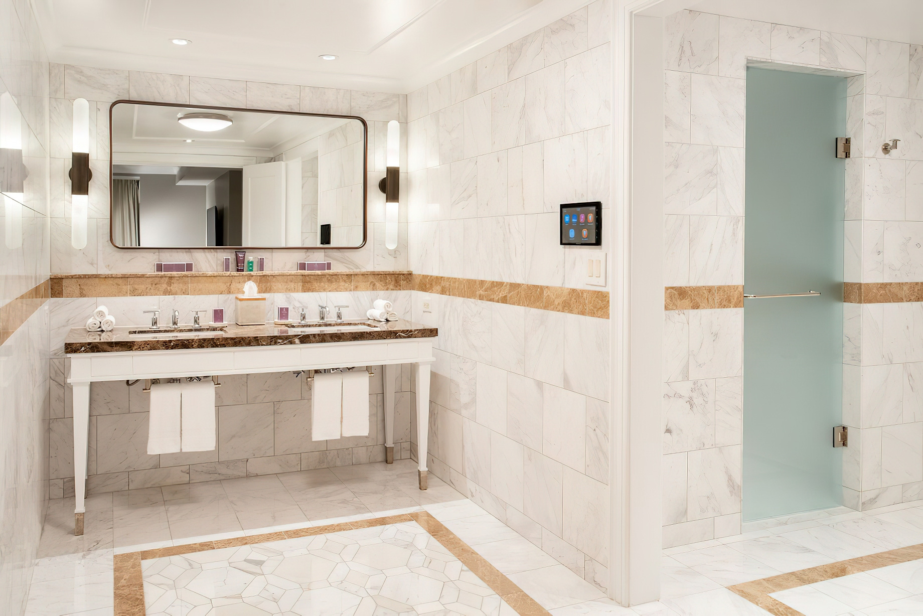 The Ritz-Carlton Orlando, Grande Lakes Resort – Orlando, FL, USA – Royal Suite Bathroom Interior