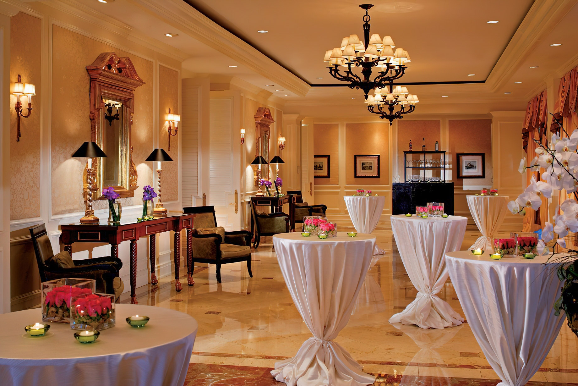 The Ritz-Carlton Coconut Grove, Miami Hotel – Miami, FL, USA – Reception Area