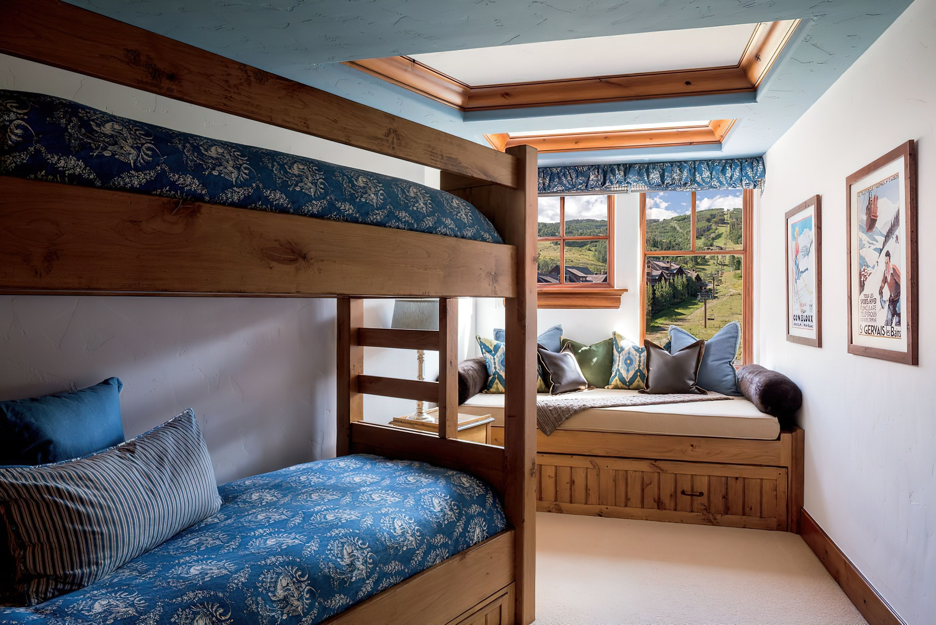 The Ritz-Carlton, Bachelor Gulch Resort - Avon, CO, USA - Three Bedroom Penthouse 1003 Bunk Bedroom