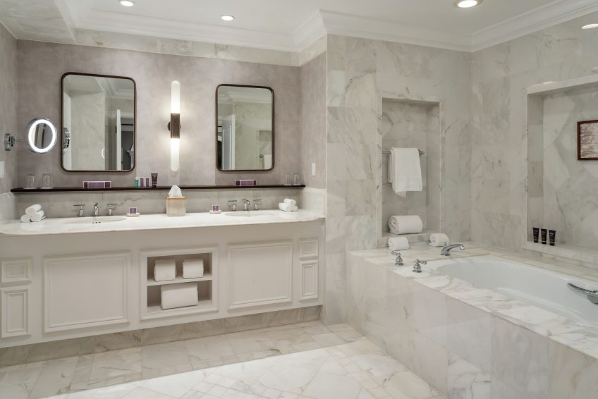 The Ritz-Carlton Orlando, Grande Lakes Resort - Orlando, FL, USA - Presidential Suite Bathroom