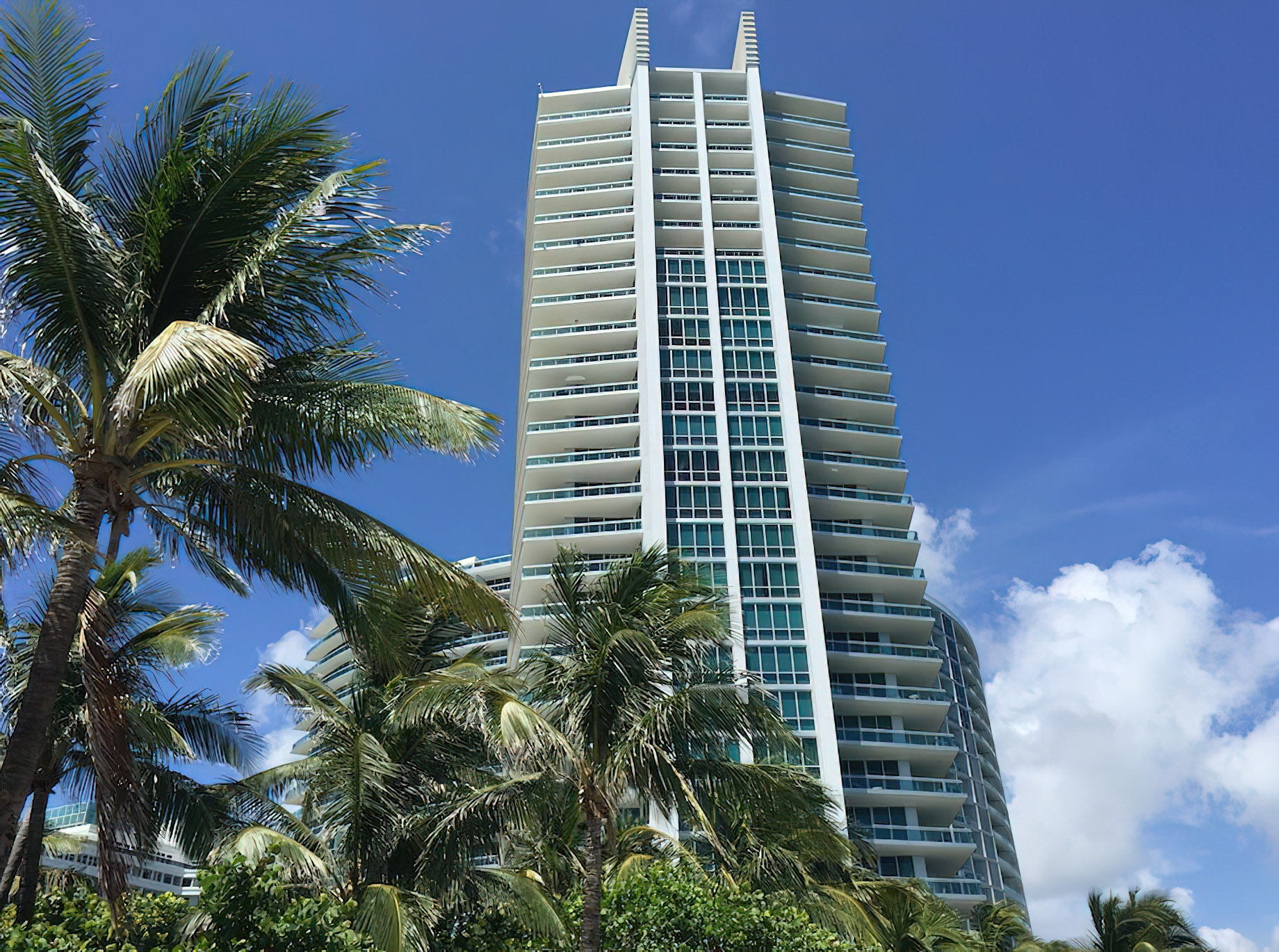 The Ritz-Carlton Bal Harbour, Miami Resort – Bal Harbour, FL, USA – Resort Tower View