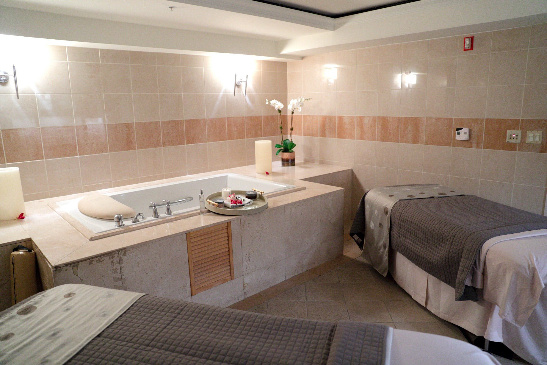 The Ritz-Carlton, South Beach Hotel - Miami Beach, FL, USA - Spa Treatment Room