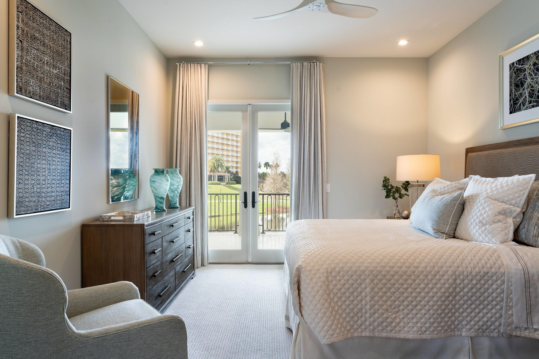 The Ritz-Carlton Orlando, Grande Lakes Resort – Orlando, FL, USA – Four Bedroom Elysian Residential Guest Bedroom
