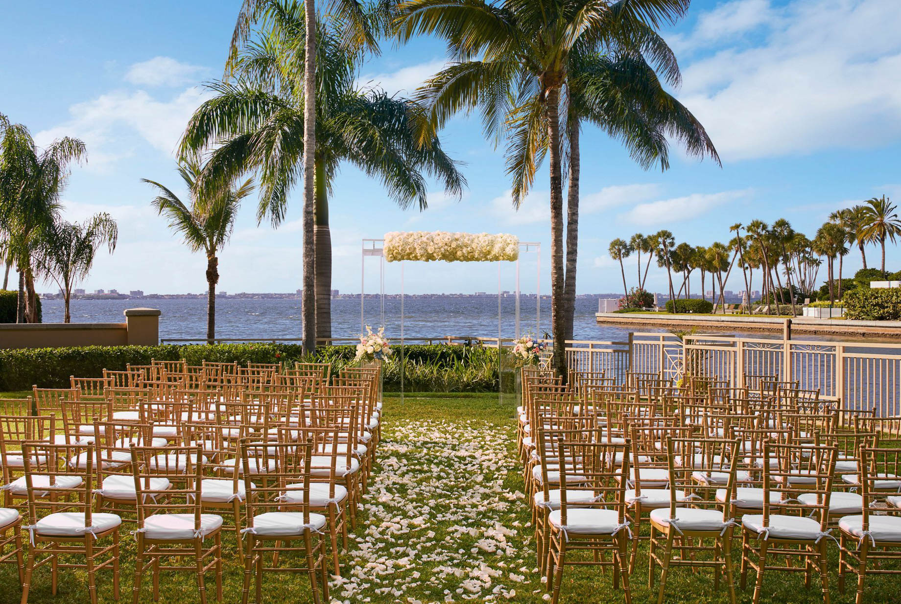 The Ritz-Carlton, Sarasota Hotel - Sarasota, FL, USA - Lawn Ceremony