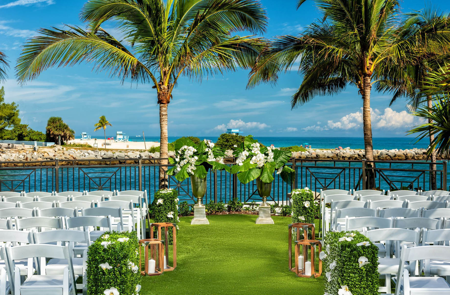 The Ritz-Carlton Bal Harbour, Miami Resort – Bal Harbour, FL, USA – Outdoor Wedding