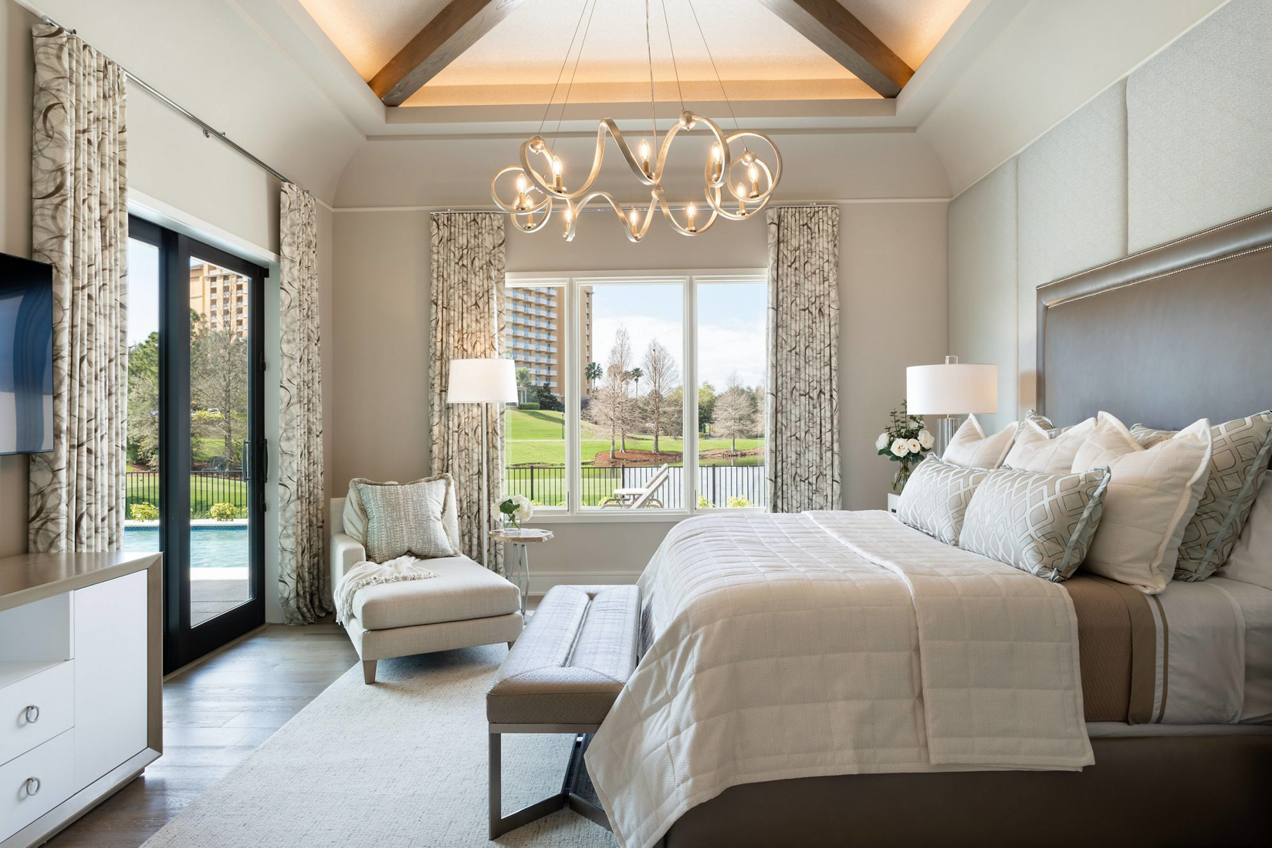 The Ritz-Carlton Orlando, Grande Lakes Resort – Orlando, FL, USA – Three Bedroom Arcadian Residential Master Bedroom