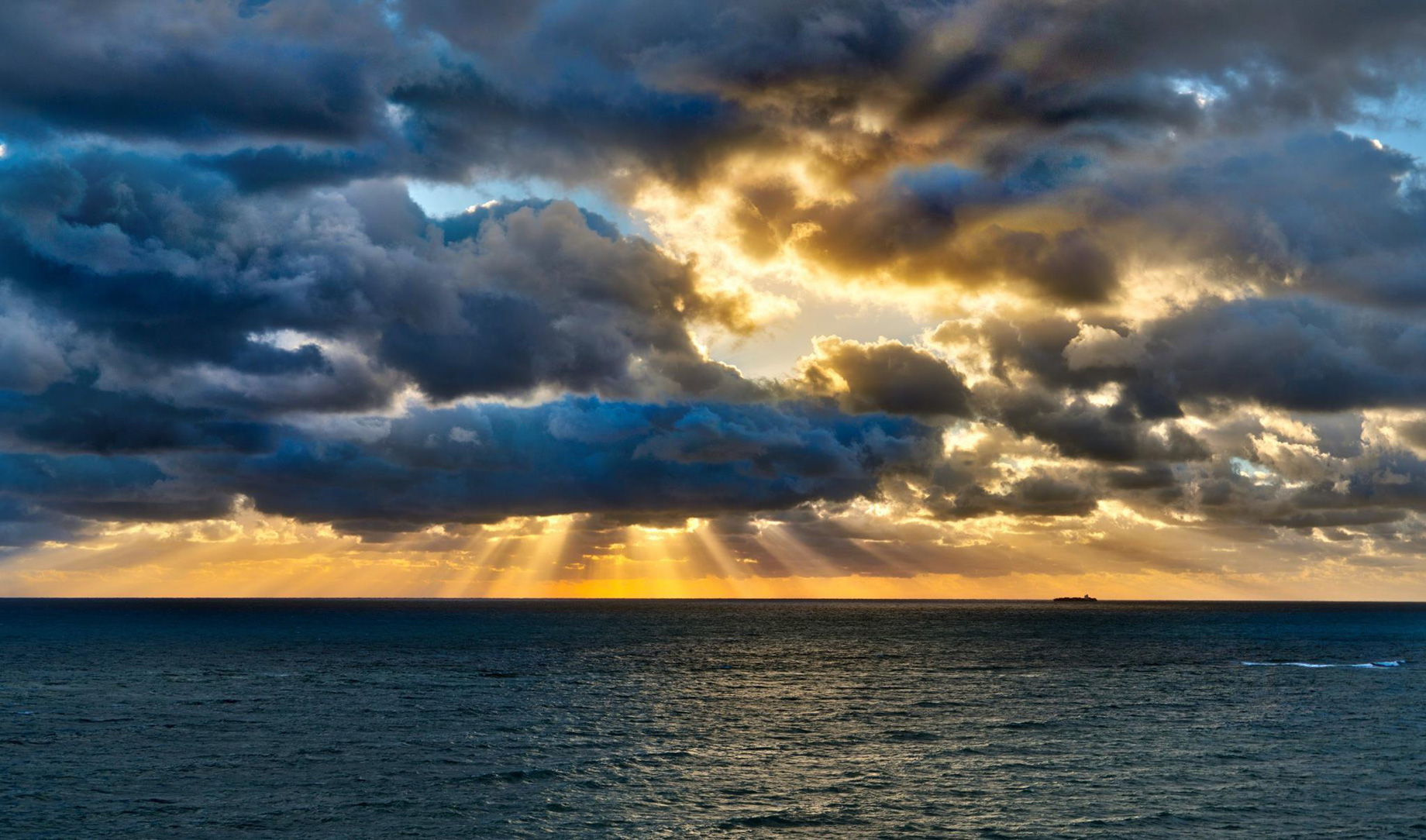 The Ritz-Carlton, Fort Lauderdale Hotel – Fort Lauderdale, FL, USA – Ocean View Sunrise