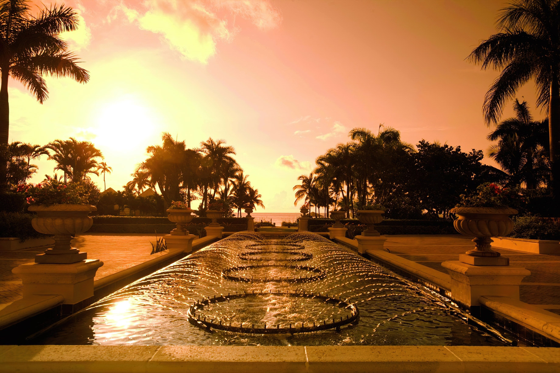 The Ritz-Carlton Key Biscayne, Miami Hotel – Miami, FL, USA – Fountain Sunset